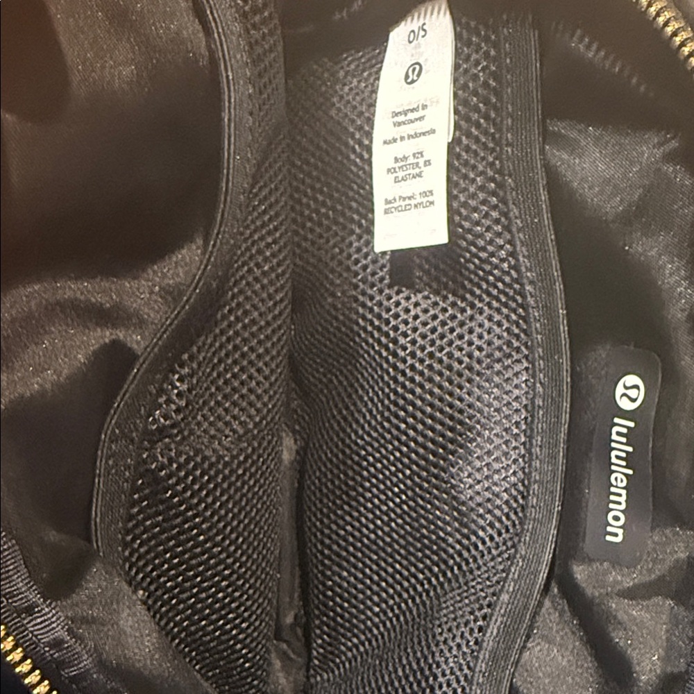 Lululemon Belt Bag - Picture 6 of 7